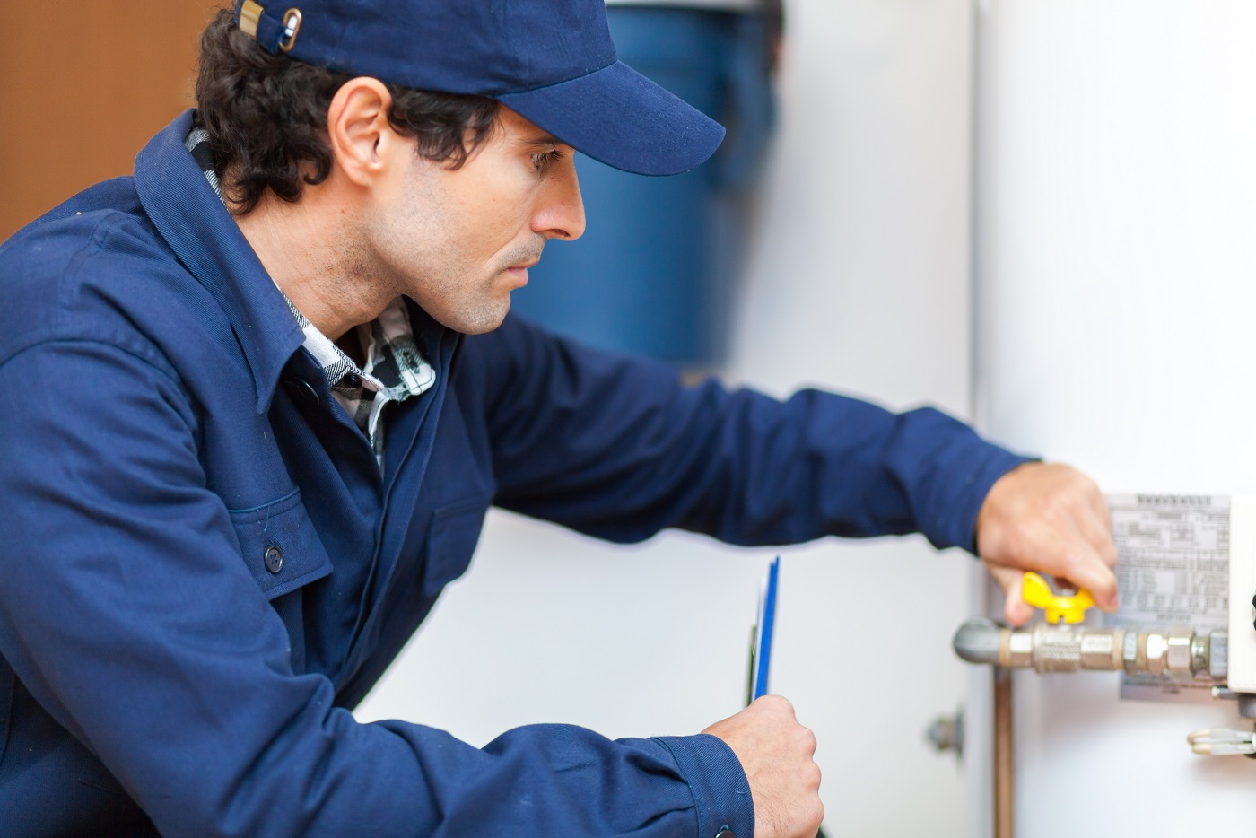 6 Major Signs When You Require Calling Your Plumber