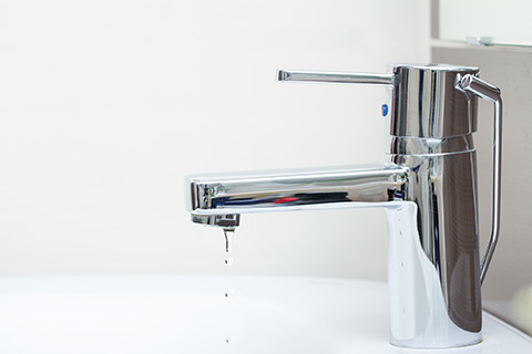 Dripping Faucets /taps